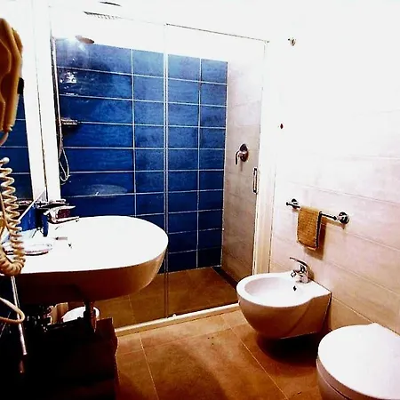 Papiroom's Konukevi Siraküza