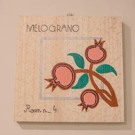 Papiroom's Konukevi Siraküza